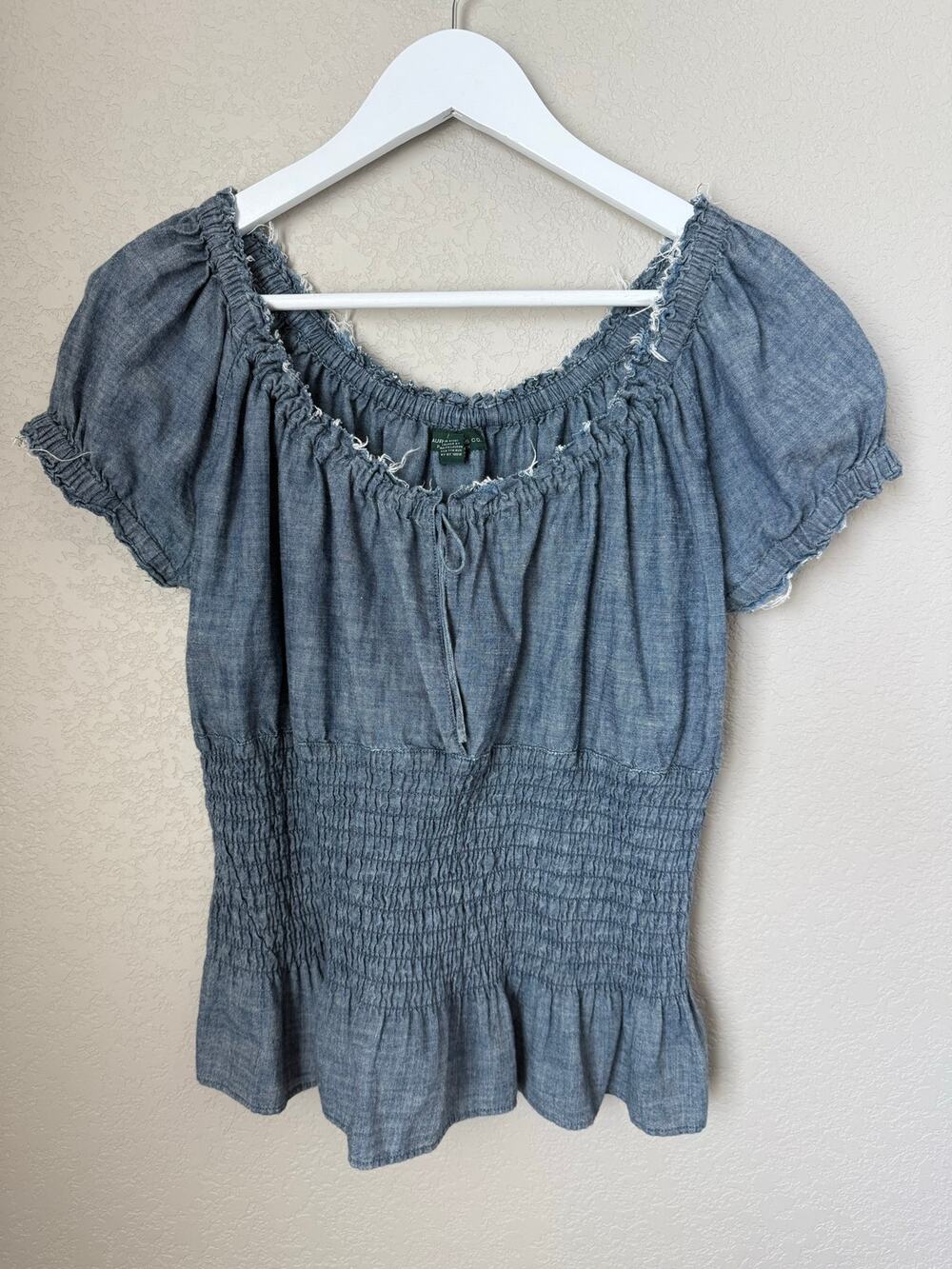 Ralph Lauren Jeans Denim Blue Chambray Smocked Peasant Top Medium Boho Cotton